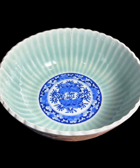 呉祥瑞 古伊万里 大鉢 青磁 蝶 盛り鉢 染付 鉢 取り皿 飾り皿 和食器 陶器 伊万里 時代物 骨董品 アンティーク