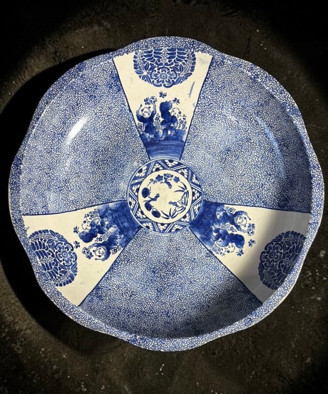 蔵出し 古伊万里 染付 大鉢 唐子 松竹梅 盛り鉢 鉢 飾り皿 和食器 陶器 時代物 骨董品 アンティーク