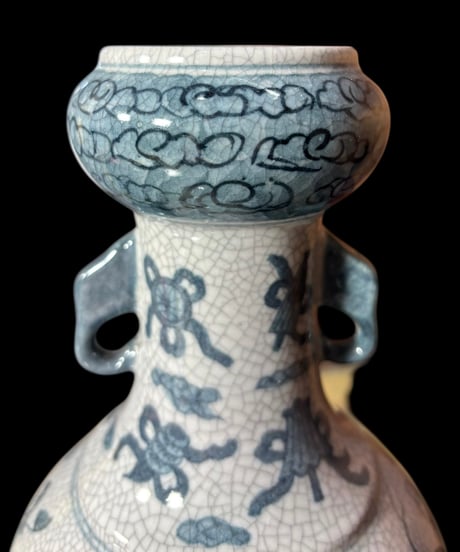 大清康熙年製 双耳花瓶 明 時代物 壺 中国 フラワーベース 花瓶 丸壺 花器 陶器 古美術 骨董品 アンティーク