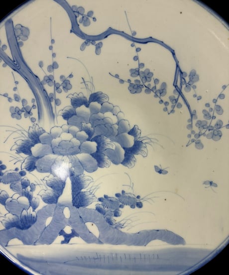 古伊万里 染付 丸皿 [草花梅絵] 丸大皿 中皿 取り皿 盛り皿 飾り皿 絵皿 和食器 骨董品 アンティーク