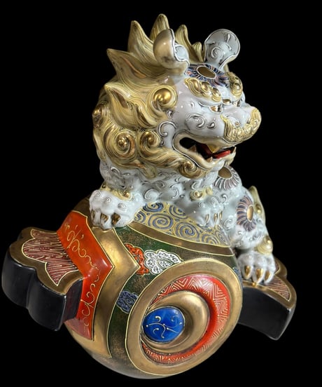 九谷焼 白獅子 打ち出の小槌 置物 玉乗り獅子 獅子 縁起物 オブジェ 陶磁器 陶器 骨董品 アンティーク