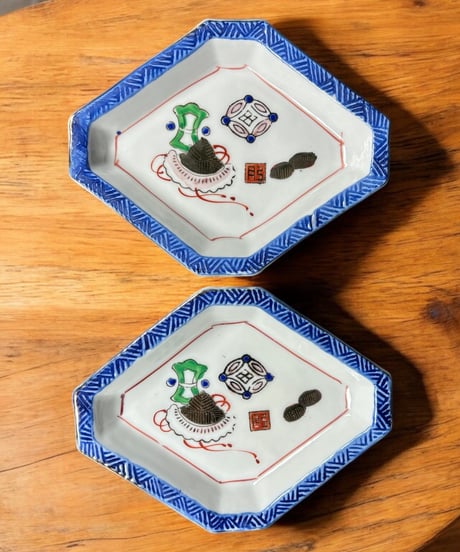 【2客セット】色絵 菱形皿 [手毬 小判] 時代物 角皿 小皿 取り皿 盛り皿 飾り皿 レトロ 昭和初期 和食器 骨董品 アンティーク