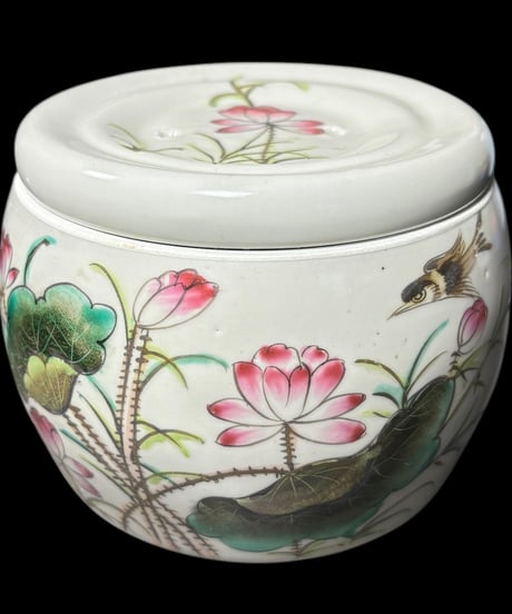 壺 蓋付き [草花蓮鳥絵] 同治年製 中国雑貨 染付 フラワーベース 花瓶 花入れ 丸壺 花器 陶器 中国 シノワズリ 古美術 骨董品 アンティーク