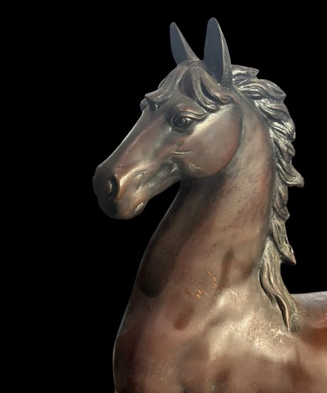 ブロンズ 馬 置物 干支 跳ね馬 縁起物 飾り 彫刻美術 銅製 工芸品 インテリア オブジェ 骨董品 アンティーク