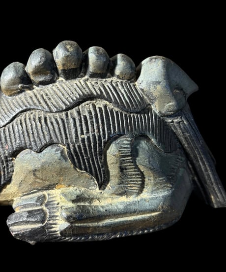 獅子 木彫り 置物 彫刻 縁起物 飾り 木製 工芸品 インテリア 骨董品 アンティーク