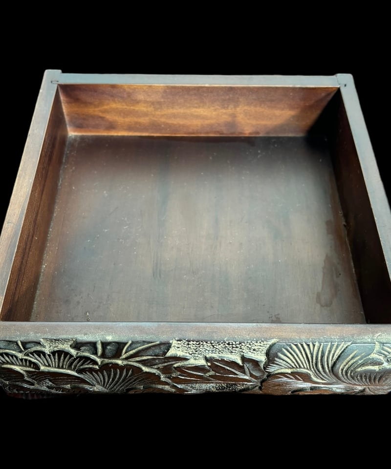逸品 伝統工芸 日光彫 2段 小引き出し 桜 菊 牡丹 小箪笥 小物 逸品 伝統工芸 日光彫 2段 小引き出し 桜 菊 牡丹 小箪笥 小物