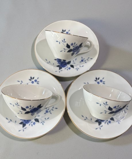 【3客揃】NARUMI ナルミ カップ&ソーサー 青バラ マグカップ 薔薇 紅茶 コーヒー カップ 器 茶器 昭和 レトロ アンティーク