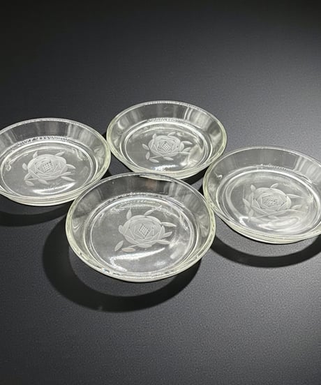 【4客セット】 純喫茶 バラ切子 デザート皿 カットガラス 小皿 薔薇 ガラス 食器 昭和 レトロ アンティーク