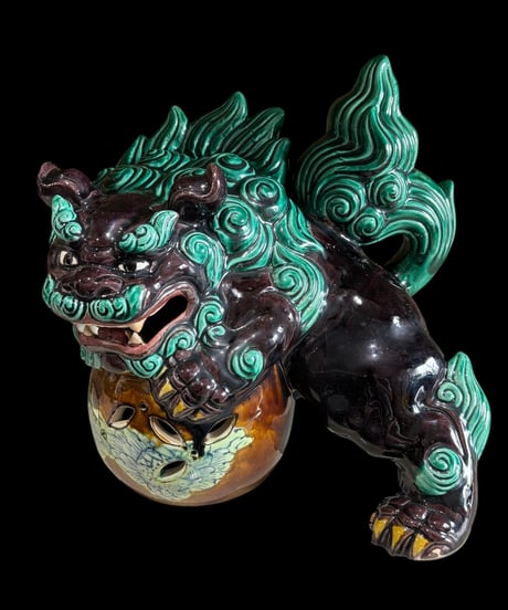 九谷焼 糠川清章 八幡窯 色絵 玉獅子 玉乗り獅子 唐獅子 置物 美術品 縁起物 オブジェ 陶磁器 陶器 骨董品 アンティーク
