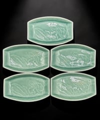 【5客セット】古伊万里 青磁 鳥 陽刻 楕円皿 小皿 取り皿 盛り皿 飾皿 和食器 時代物 骨董品 アンティーク