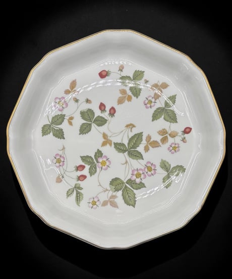 WEDGWOOD ウェッジウッド ワイルドストロベリー オクタゴナルディッシュ 花柄 プレート 八角形 飾皿 英国 おしゃれ アンティーク