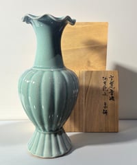 高麗青磁 花瓶 趙京 フラワーベース 桐箱 花器 陶器 置物 韓国 インテリア 骨董品 ヴィンテージ