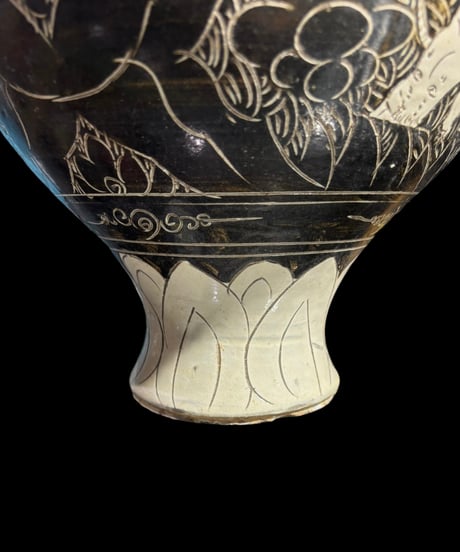 中国現地買入 壺 牛草花文図 中国 フラワーベース 花瓶 花入れ 丸壺 花器 陶器 古美術 シノワズリ 骨董品 アンティーク