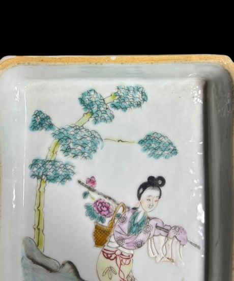 中国美術 美人 粉彩人物絵 清時代 中国雑貨 陶板 磁板 食器 インテリア 時代物 中国 陶器 骨董品 アンティーク