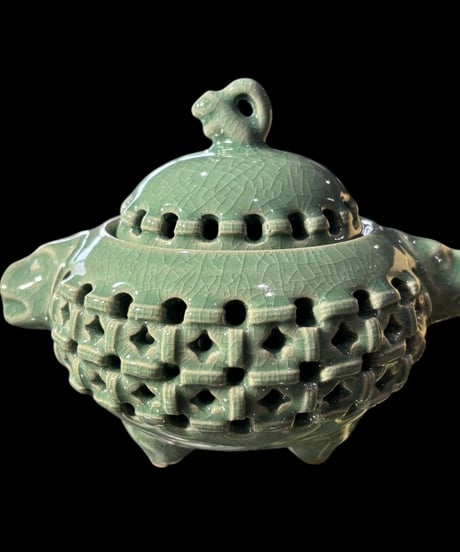 高麗青磁 網目 三足香炉 麗堂 香炉 香道具 桐箱 美術品 インテリア 置物 陶器 韓国 時代物 骨董品 アンティーク