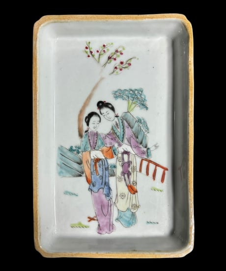 中国美術 美人 粉彩人物絵 清時代 中国雑貨 陶板 磁板 食器 インテリア 時代物 中国 陶器 骨董品 アンティーク
