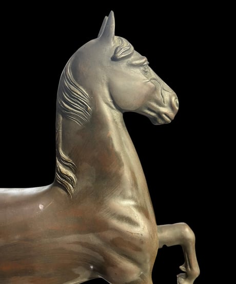 ブロンズ 馬 置物 干支 跳ね馬 縁起物 飾り 彫刻美術 銅製 工芸品 インテリア オブジェ 骨董品 アンティーク