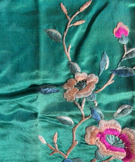 中国刺繍 [草花鳥図] シルク 織物 テーブルクロス 布 タペストリー 中国雑貨 アンティーク