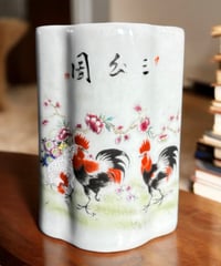 慎徳堂製 筆筒 [鶏草花絵] 粉彩 中国雑貨 花瓶 花入れ 花器 陶器 唐物 清時代 古美術 骨董品 アンティーク