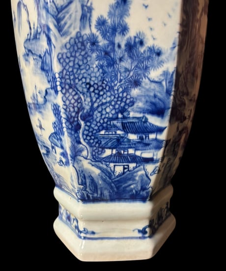 大清康熙年製 六角花瓶 山水風景図 時代物 壺 中国 フラワーベース 花瓶 丸壺 花器 陶器 古美術 骨董品 アンティーク