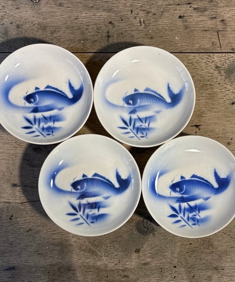 【4客セット】 昭和前期 古伊万里 染付 小皿 鯉 取り皿 飾り皿 和食器 陶器 骨董品 アンティーク