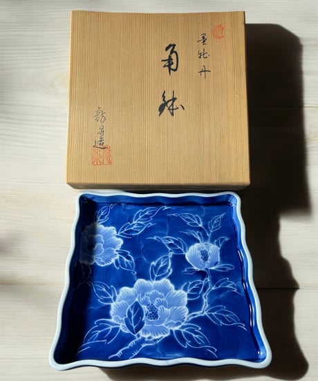 京焼 龍泉作 墨牡丹角鉢 共箱 小鉢 染付 和風 インテリア 取り皿 盛り皿 飾り皿 古美術 時代物 骨董品 アンティーク