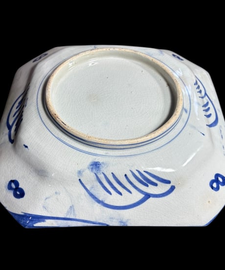 古伊万里 八角絵皿 [孔雀草花文図] 染付 年代物 大皿 角皿 平皿 取り皿 盛り皿 飾り皿 伊万里 和食器 骨董品 アンティーク