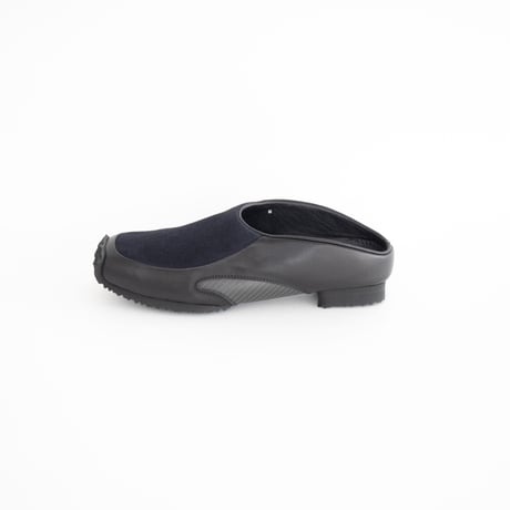 【MIDORIKAWARYO】lupus別注"carbon leather mule"  / col. BLACK×NAVY