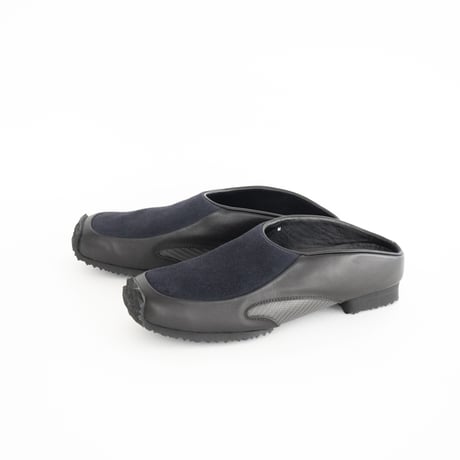 【MIDORIKAWARYO】lupus別注"carbon leather mule"  / col. BLACK×NAVY