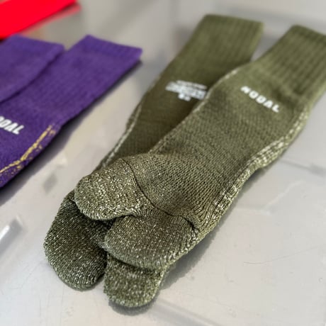 【balansa × NODAL】 “84N Wool Long Socks”