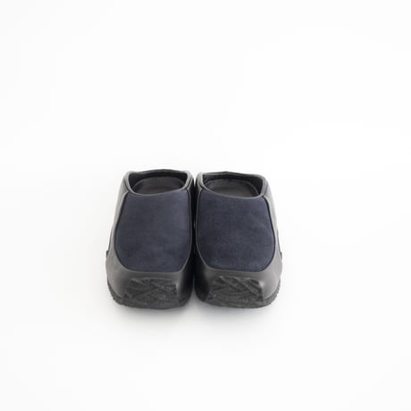 【MIDORIKAWARYO】lupus別注"carbon leather mule"  / col. BLACK×NAVY