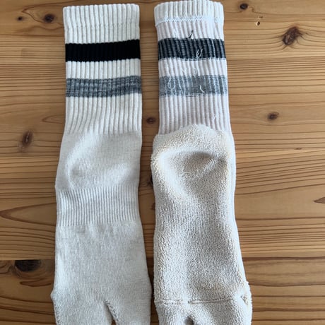 【yahae sui】Organic Cotton Yak Pile Soles Tabi Socks