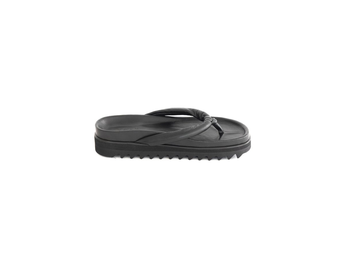 美品 定価3.5万】YOAK レザーサンダル（Vibramソール）【HIRO - 靴 