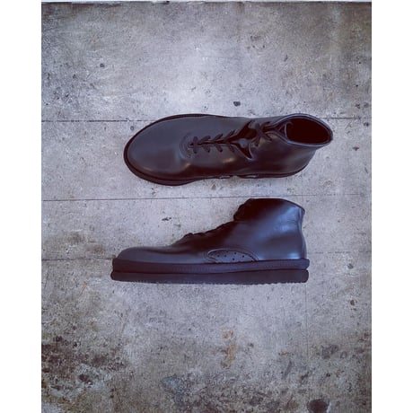 【MIDORIKAWARYO】"Hi Cut Shoes"  / col. BLACK / 28cm
