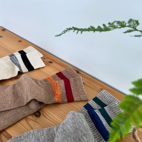 【yahae sui】Organic Cotton Yak Pile Soles Tabi Socks