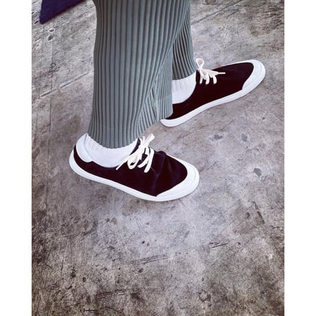 【TOUN】Three / col.BLACK