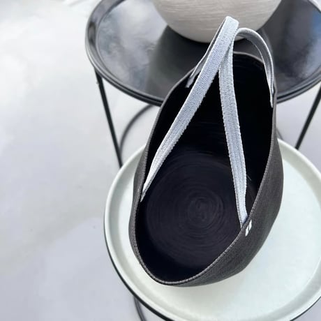 【yoshinoyashimachi】“silk kagobag” ハンドバッグ