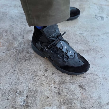 【TO&CO】TREKY / col.BLACK