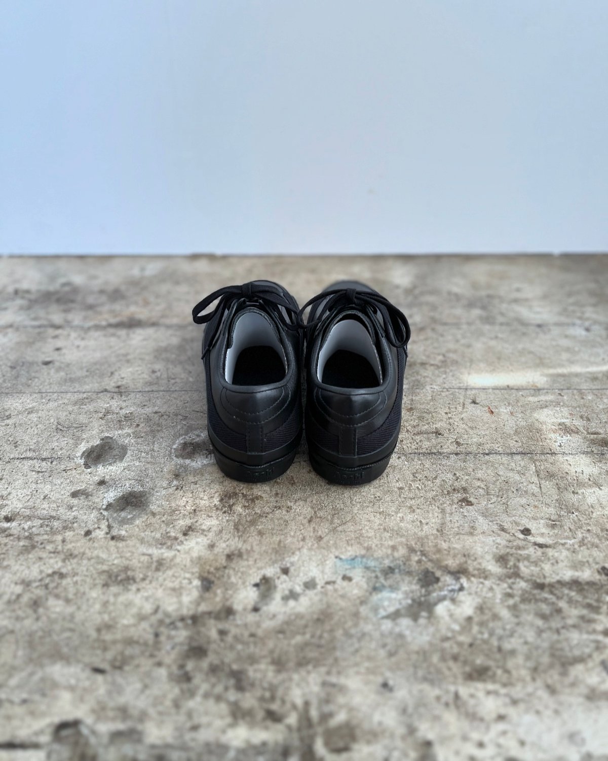 Asahi】BELTED LOW LEATHER - col.BLACK | lupus o