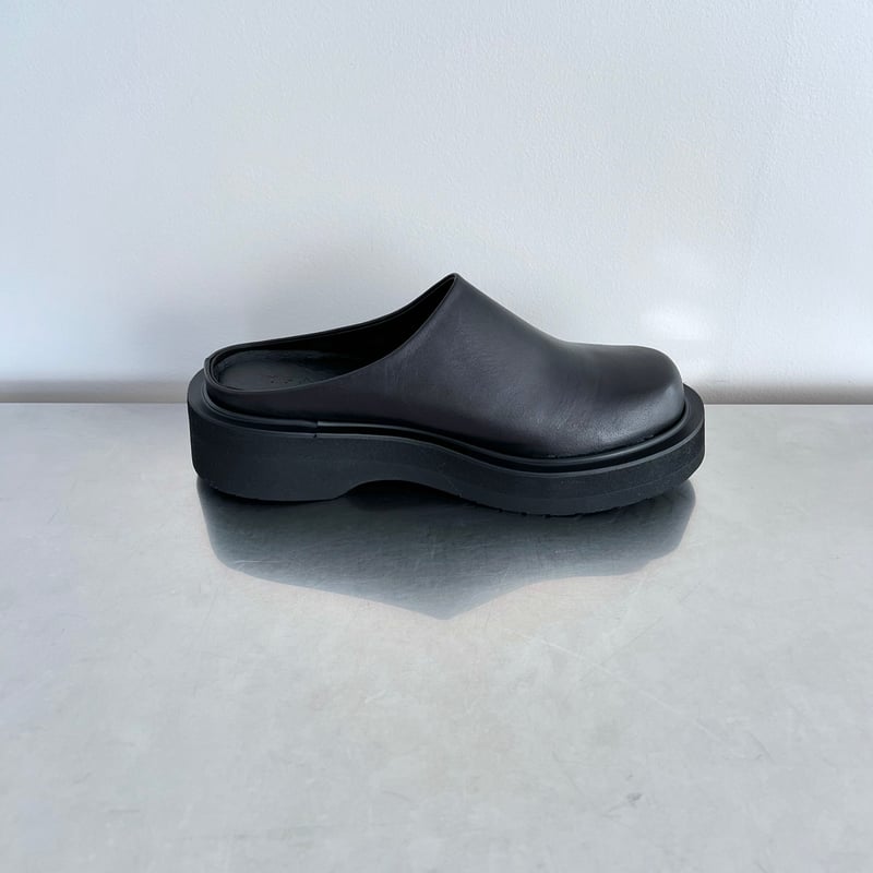 YOAK】JANE / col.BLACK | lupus online store