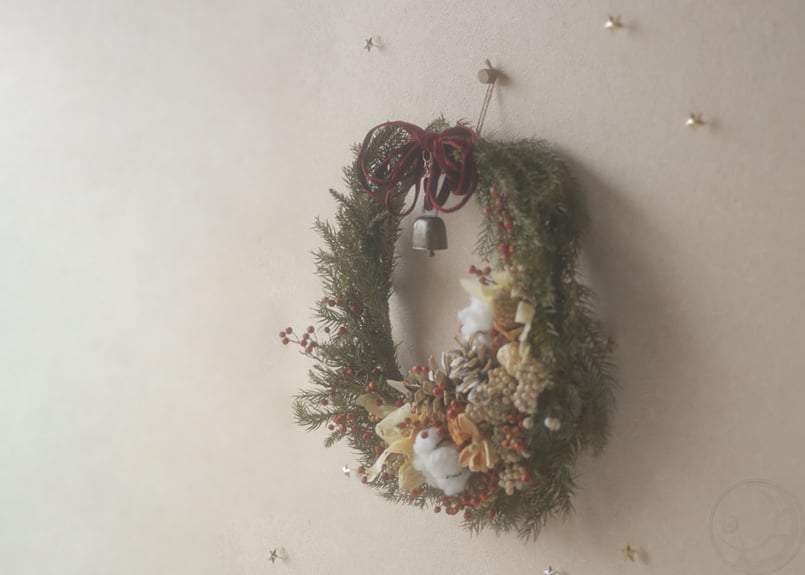 白と赤の木の実のリース(3way) | 月光堂螢工房