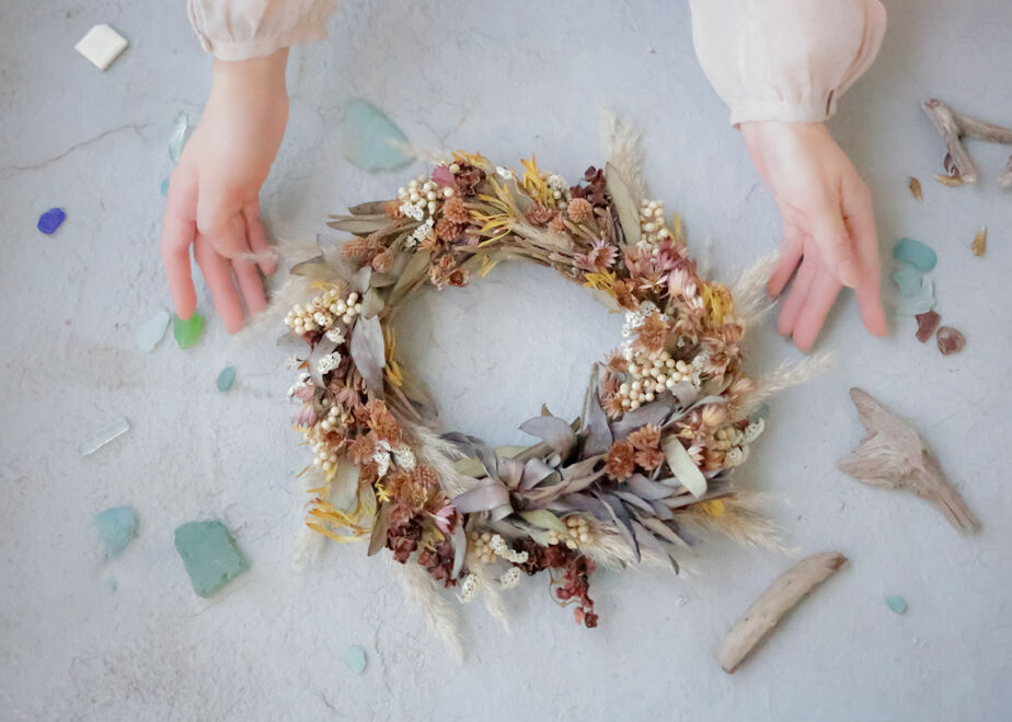 リューカデンドロンのチョコレート色ドライフラワーリース | 月光堂螢工房