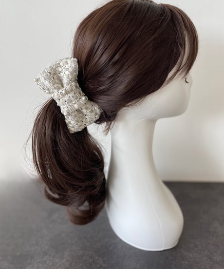 cotton pearl×Ivory White Grey ×Metallic Silver  (banana clip)