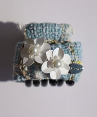 Sequins flower 4 Sky Blue White × Multicoloured Check(mini mini ribbon clip)