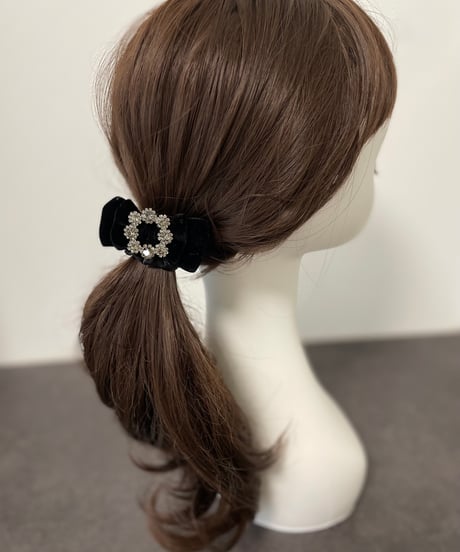 Velvet bijou ribbon (chouchou)