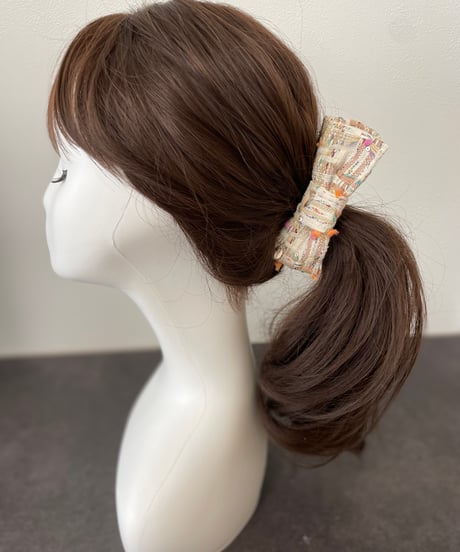 ivory×pompomscolor  (smart banana clip)