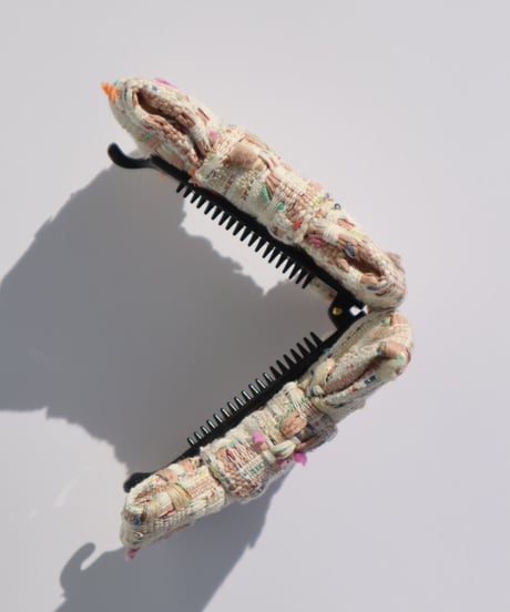 ivory×pompoms color(banana clip)