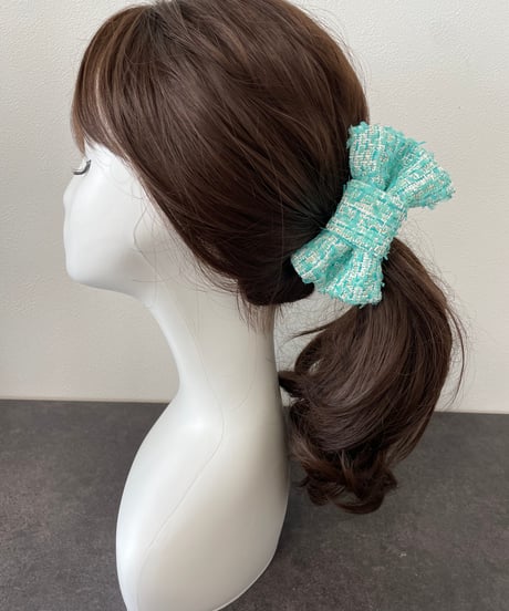 light green×white(banana clip)