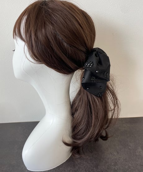 black silhouette ribbon(clip)