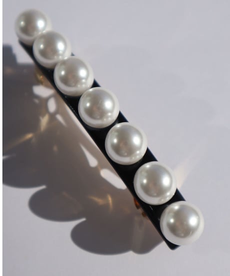 pearl 7 black(barrette)